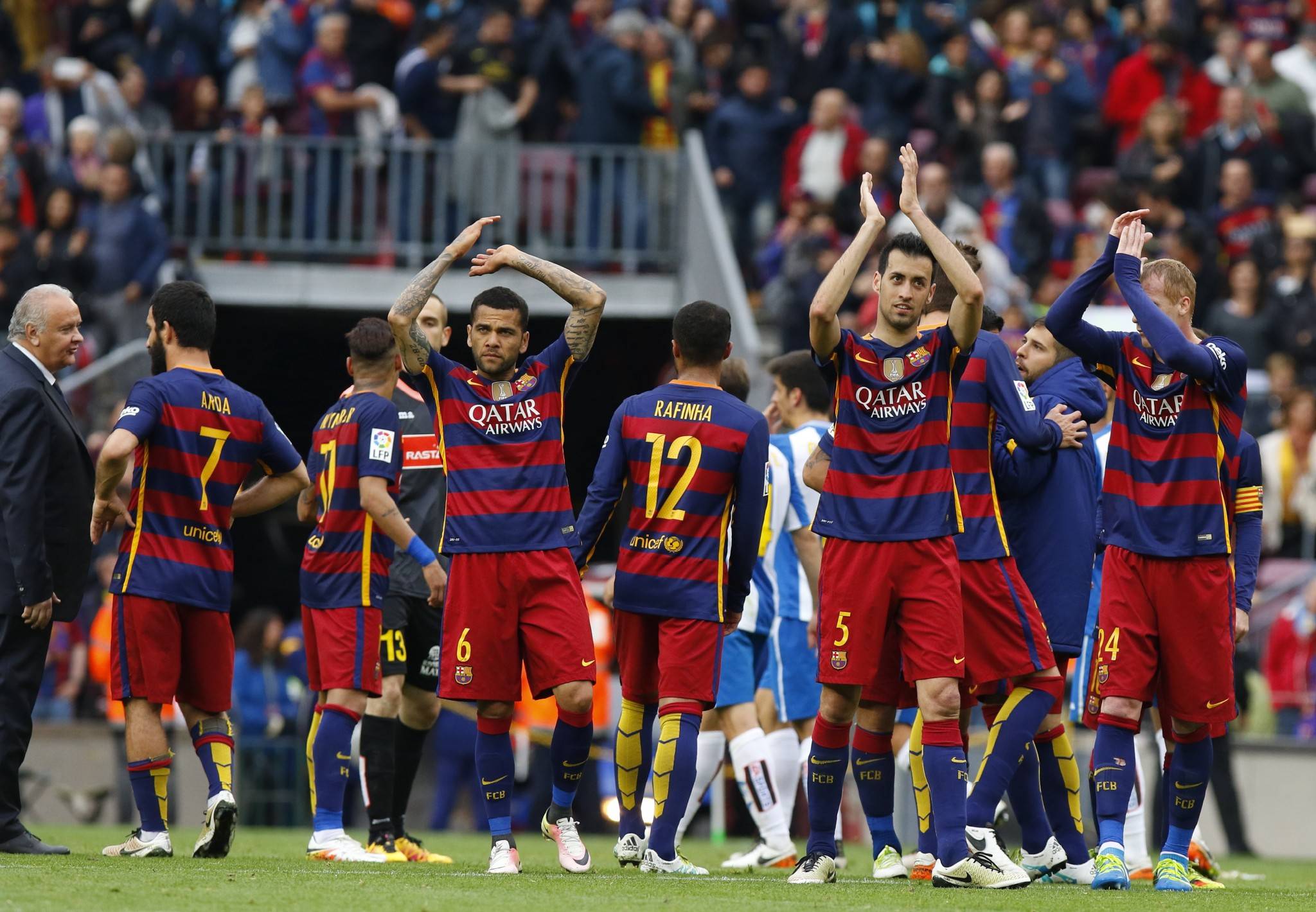 德罗巴赛事官方发布出色防守新规，巴黎圣日耳曼争议不断！的简单介绍